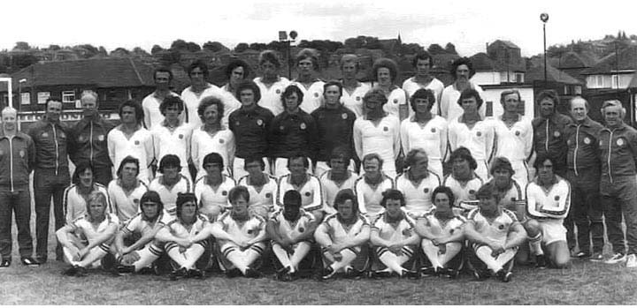 leeds squad photo 1976-1977