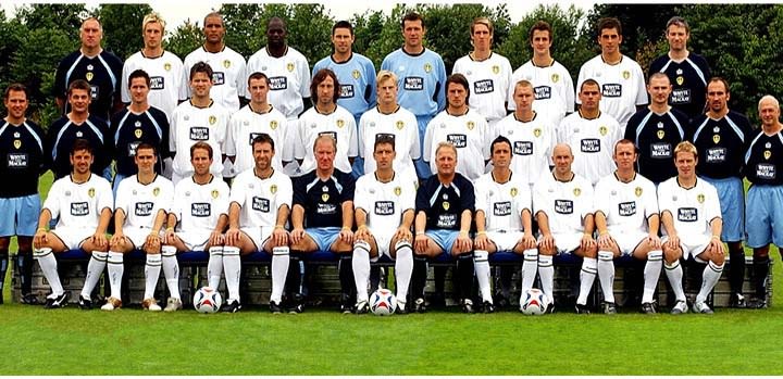 leeds squad photo 2000-2001